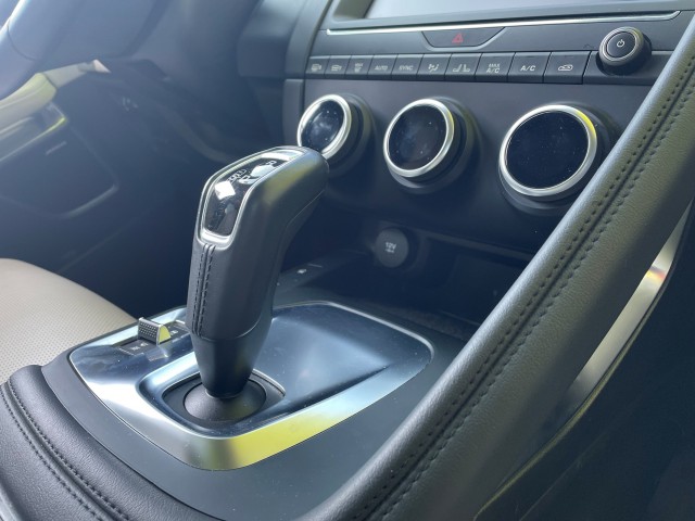 JAGUAR P250 AWD HSE-image-7