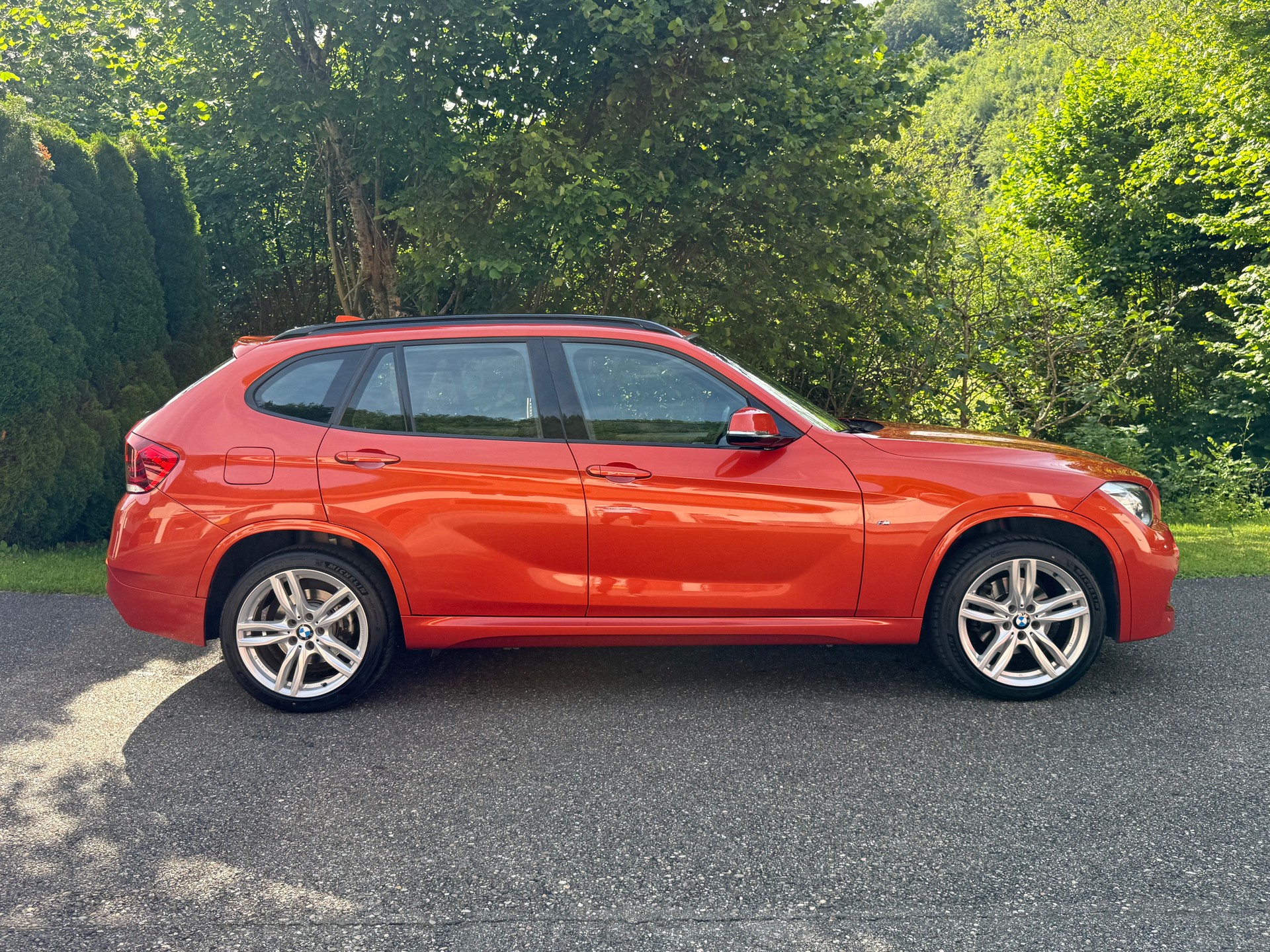 BMW X1 xDrive 28i xLine-image-5