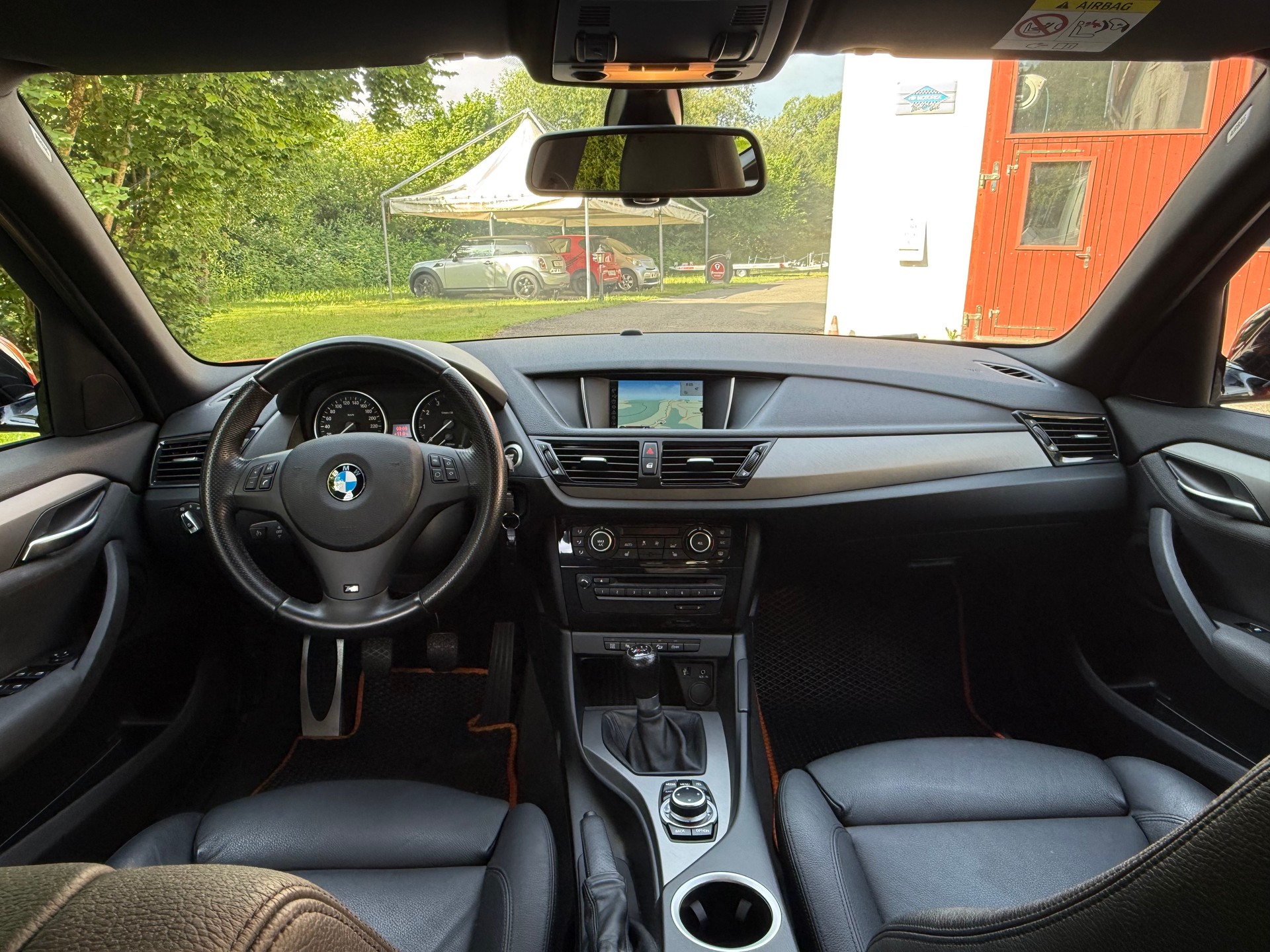 BMW X1 xDrive 28i xLine-image-8
