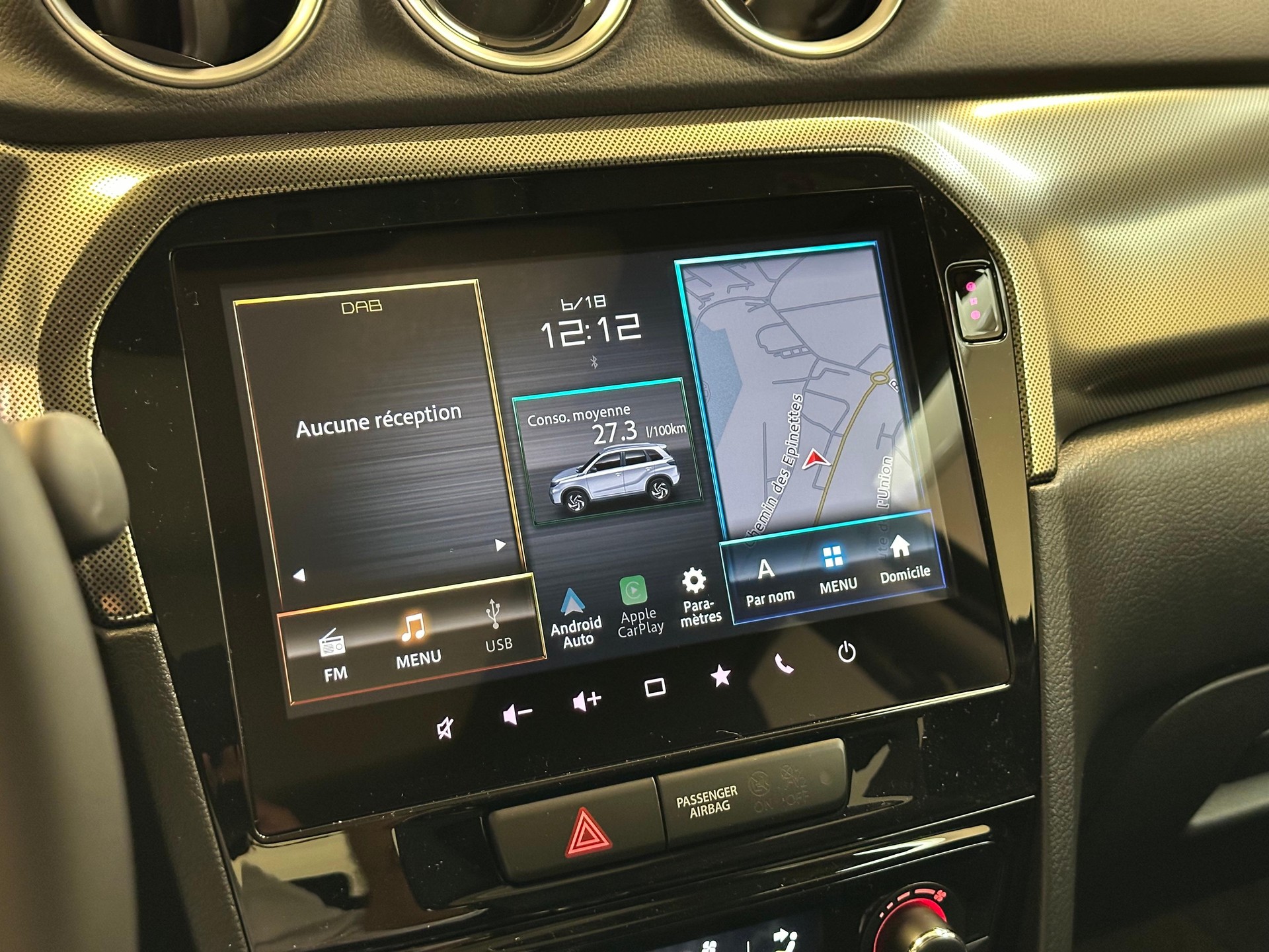 SUZUKI Vitara 1.4 T Sakura Top Hybrid 4x4-image-11