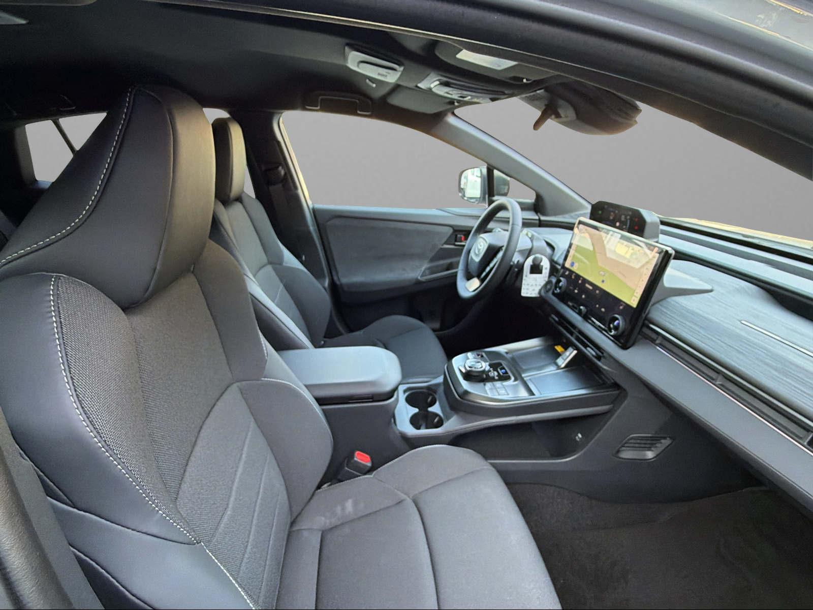 TOYOTA C-HR+ Style AWD-image-6