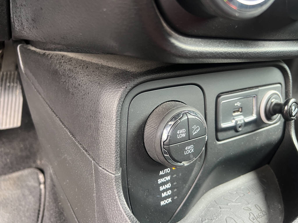 JEEP Renegade 2.0 CRD 170 Trailhawk AWD-image-12