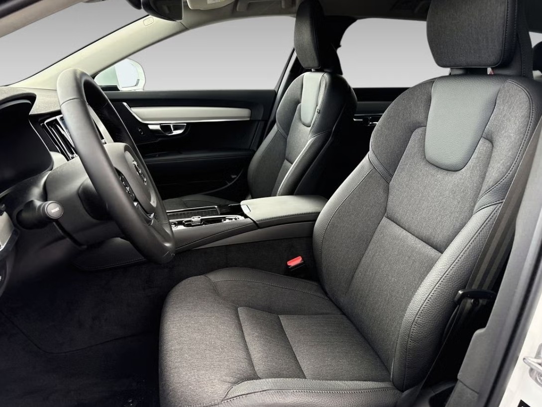 VOLVO V90 T6 eAWD Plug in Hybrid Core Geartronic-image-8