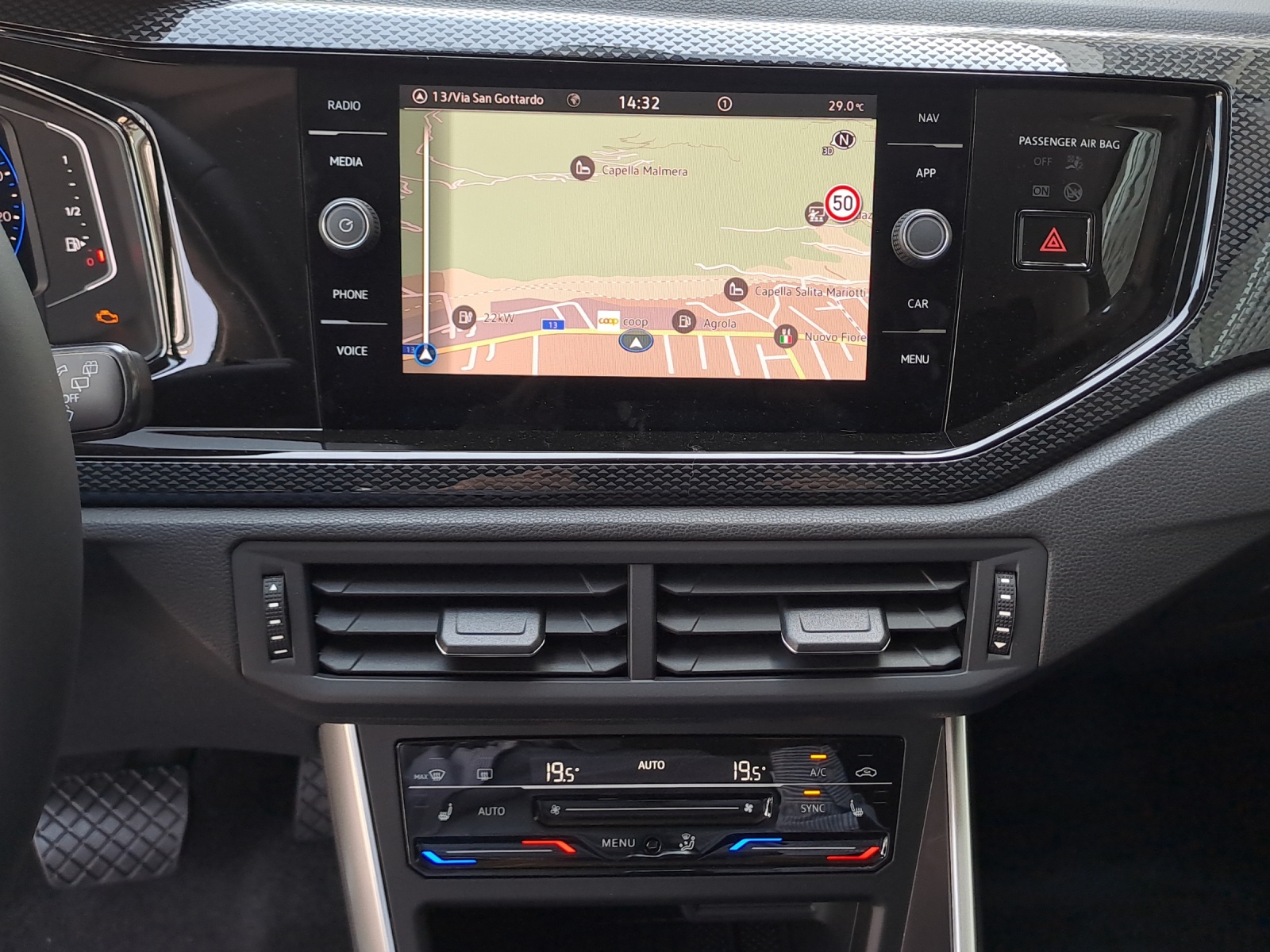 VW Polo 1.0 TSI Life DSG-image-10