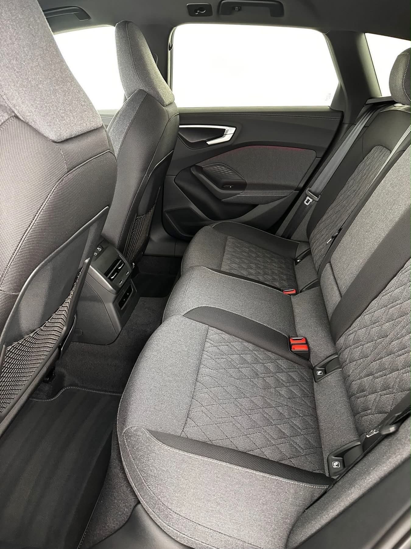 AUDI A5 Avant TDI S-Line 150 kW S tronic / Vollausstattung / Leasing ab 499.--image-12