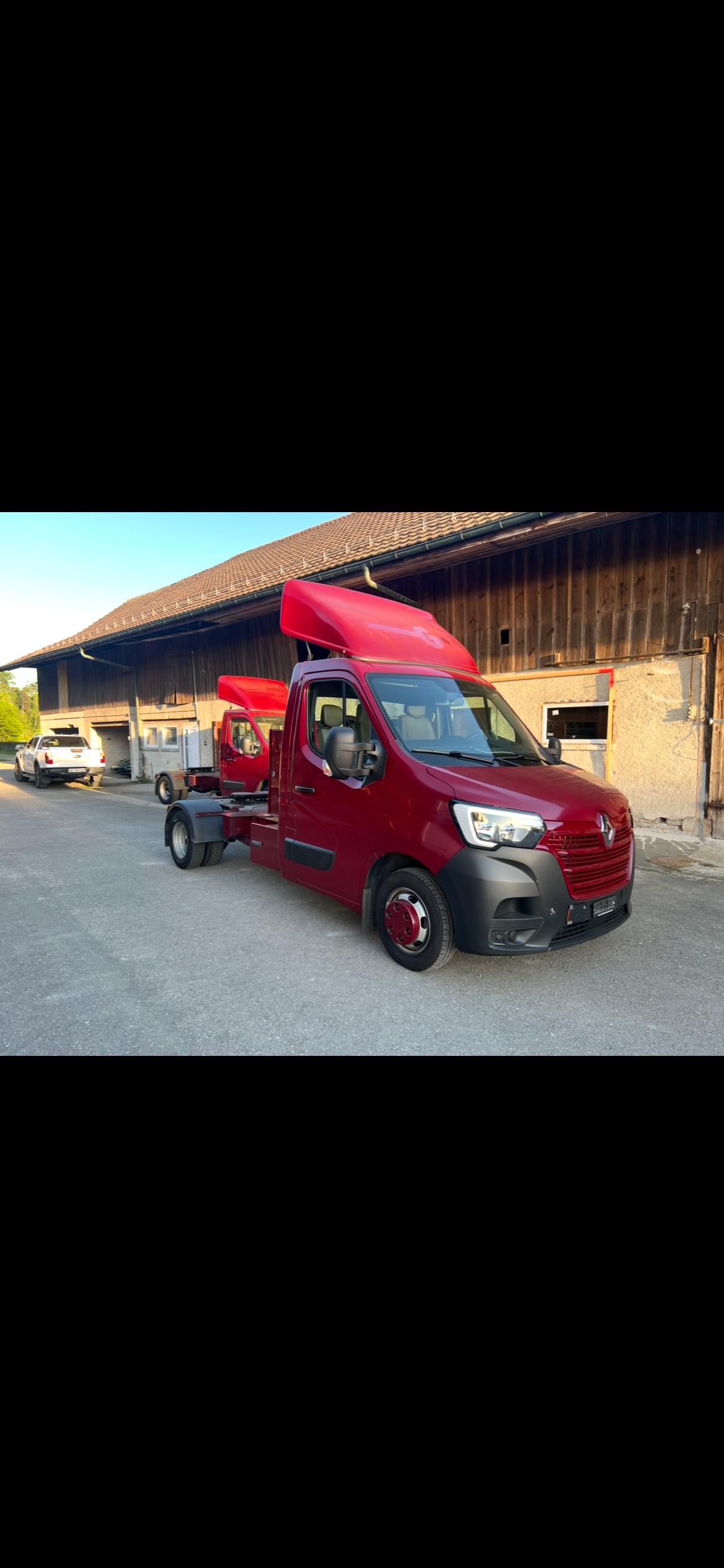 RENAULT Sattelschlepper-image-3