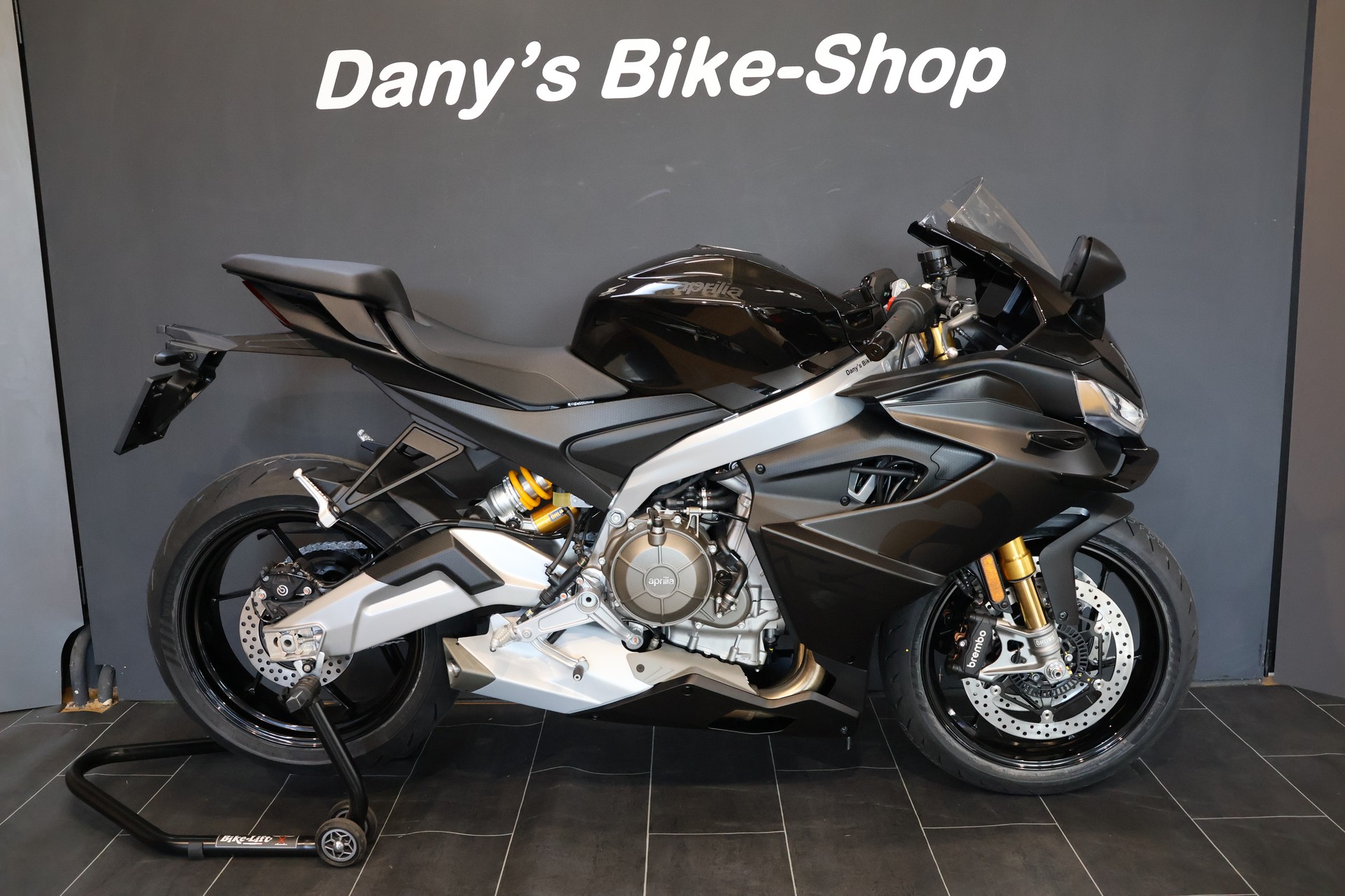 APRILIA RS 660 Factory Ultra Dark E5+ (105ps)-showroom-element-2