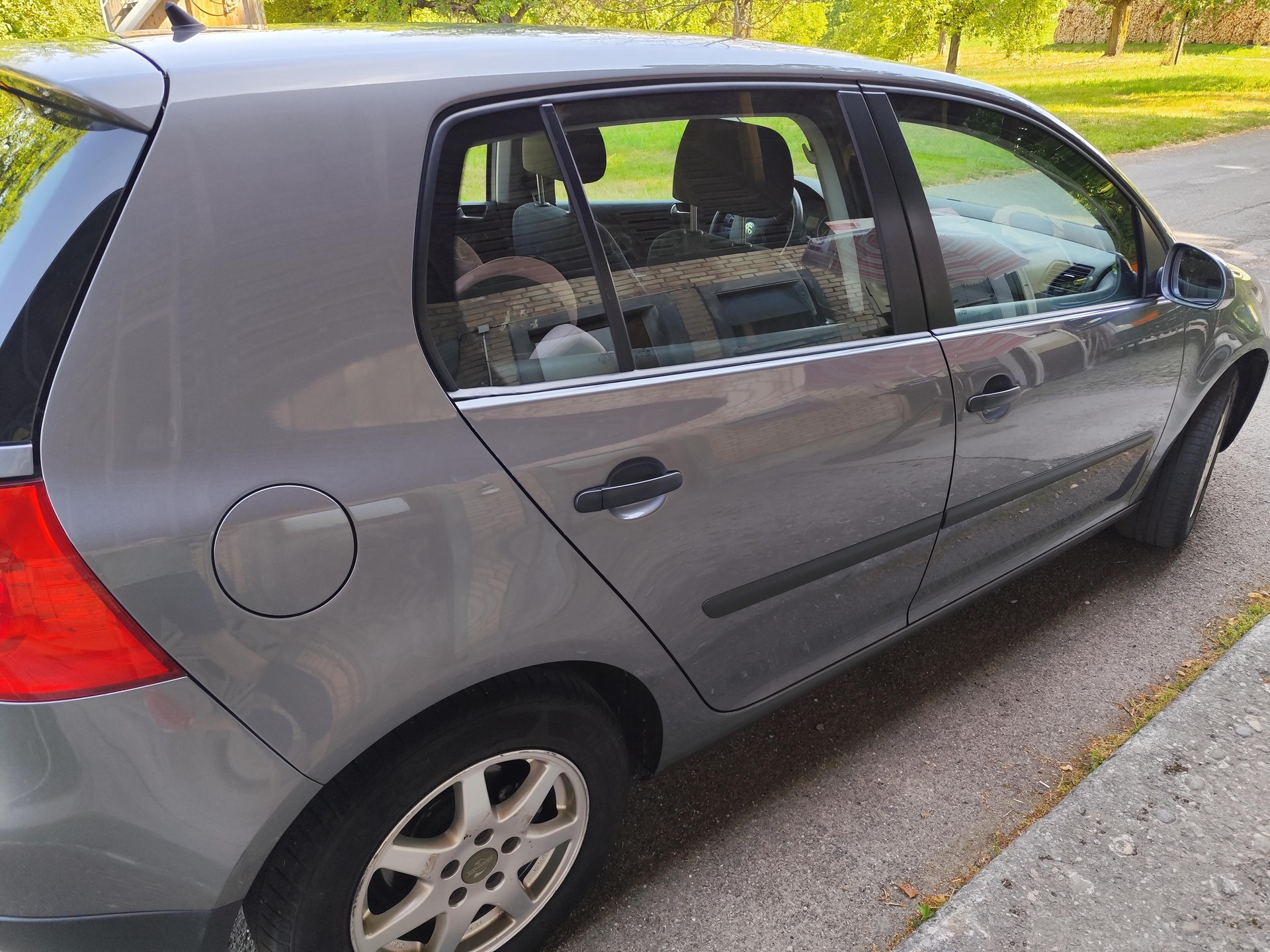 VW 2.0 FSI Comfortline-image-2