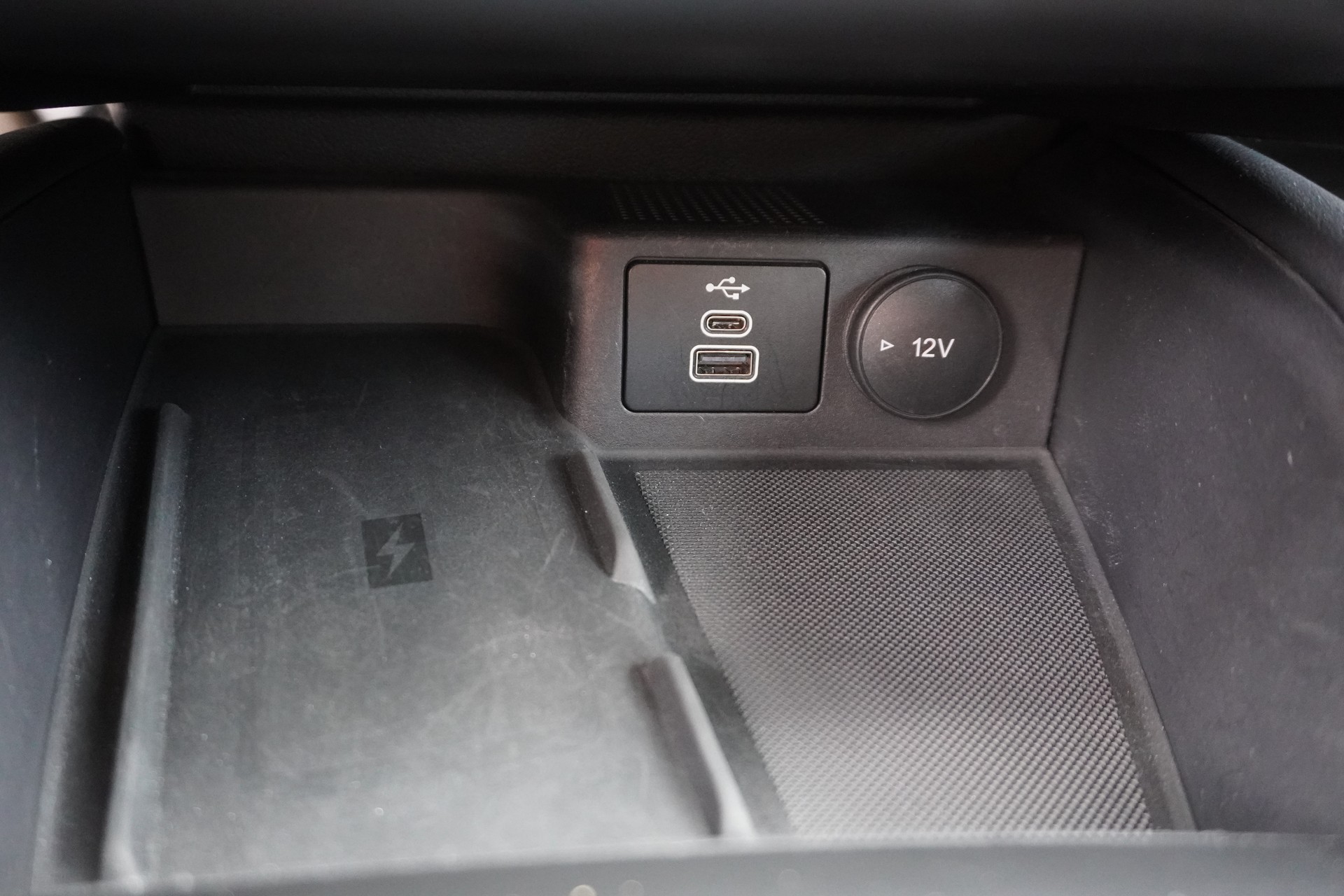 FORD Focus 1.0 MHEV Titanium X Automat-image-15