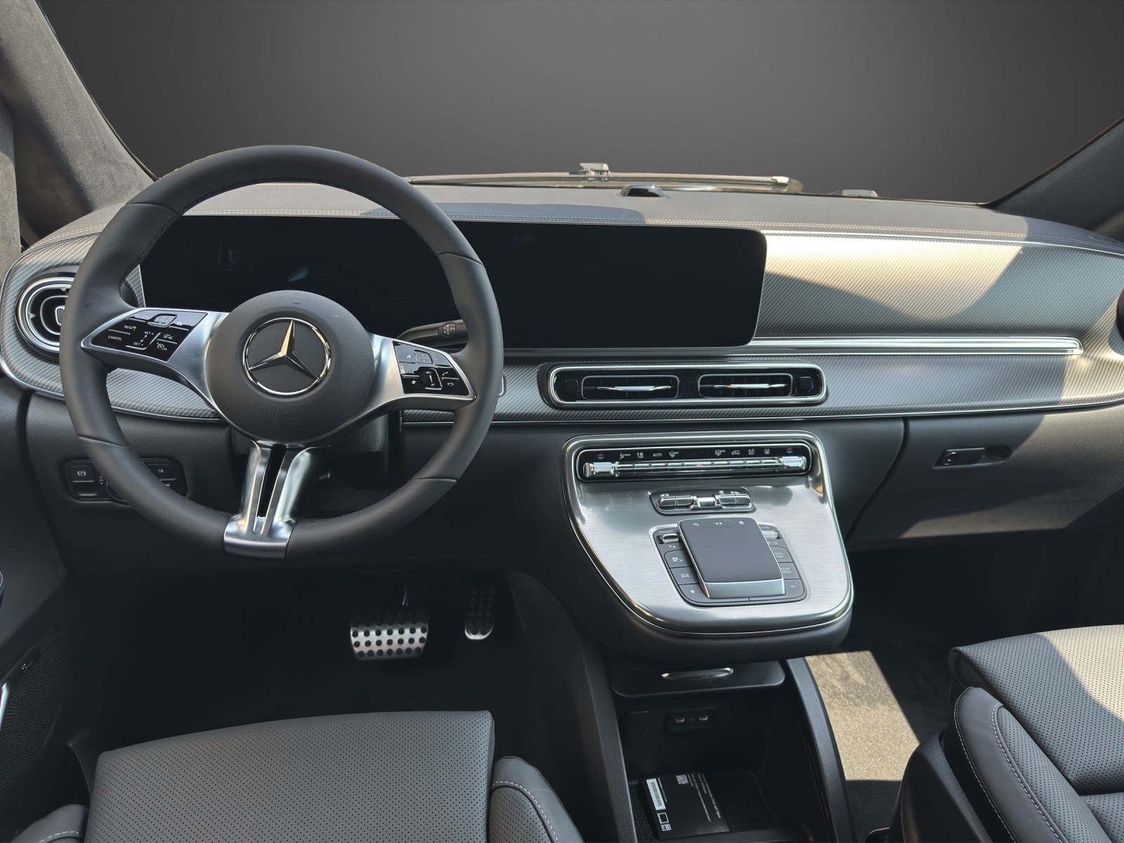 MERCEDES-BENZ V 300 d lang 4Matic Exclusive 9G-Tronic-image-8