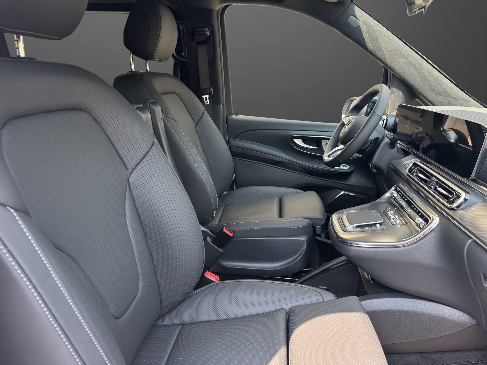 MERCEDES-BENZ V 300 d lang 4Matic Exclusive 9G-Tronic-image-9