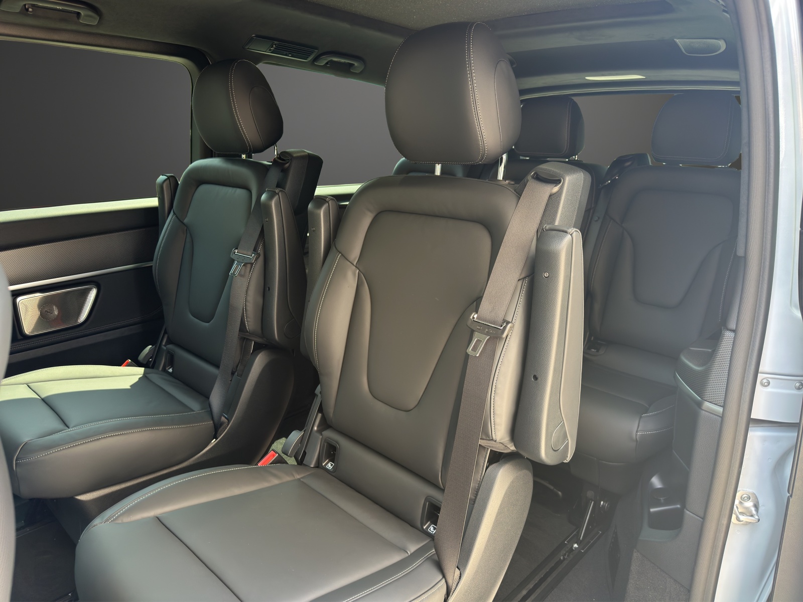MERCEDES-BENZ V 300 d lang 4Matic Exclusive 9G-Tronic-image-7