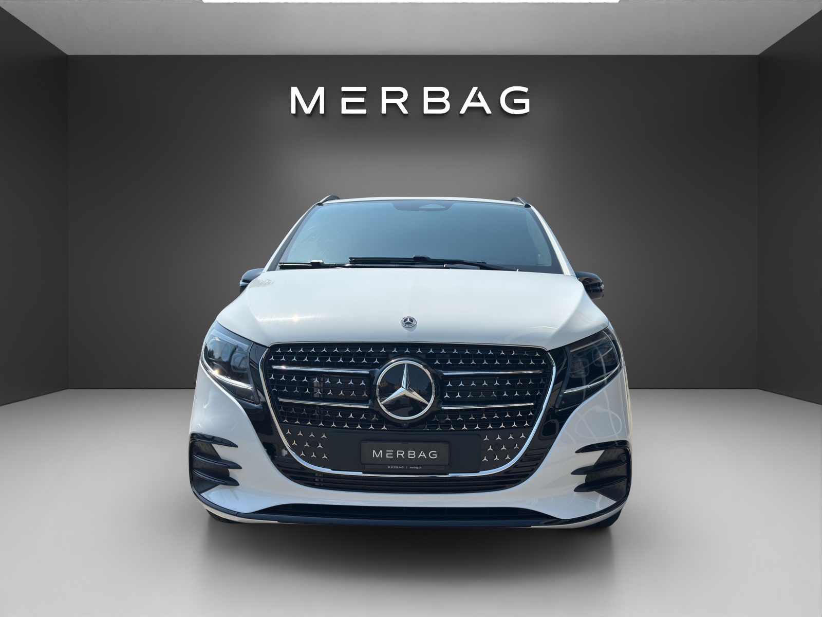MERCEDES-BENZ V 300 d lang 4Matic Exclusive 9G-Tronic-image-2
