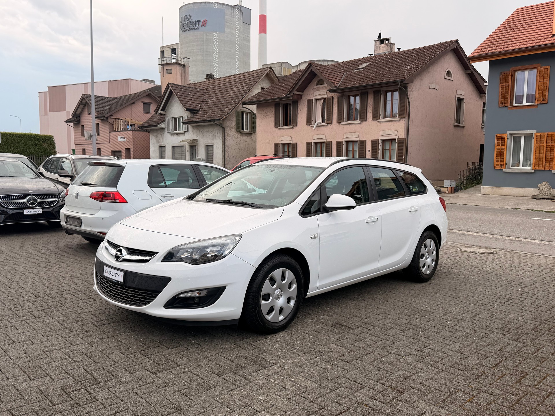 OPEL Astra SportsTourer 1.4i 16V Turbo Drive-image-5