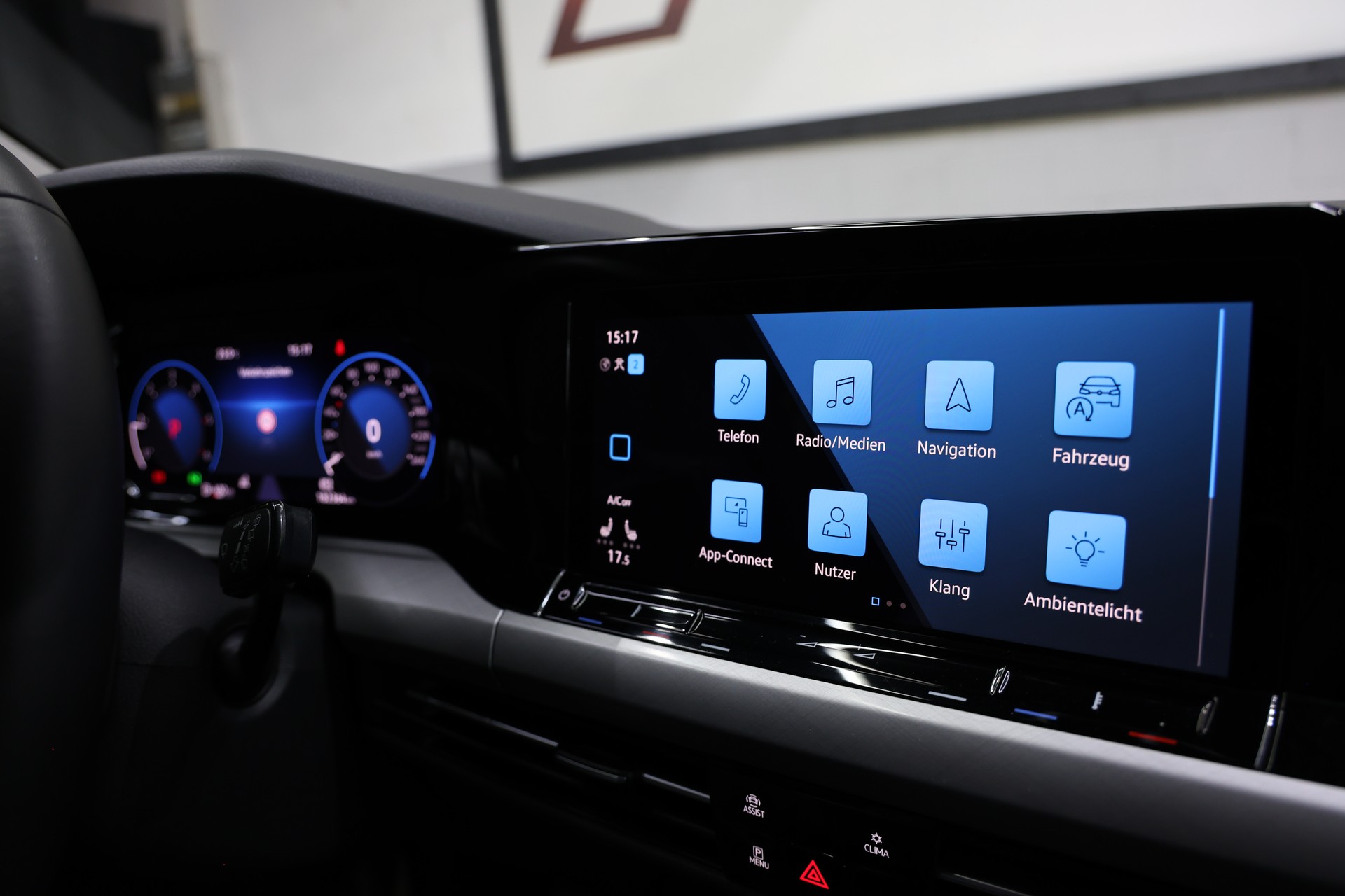 VW Golf Variant 2.0 TDI Life DSG-image-20