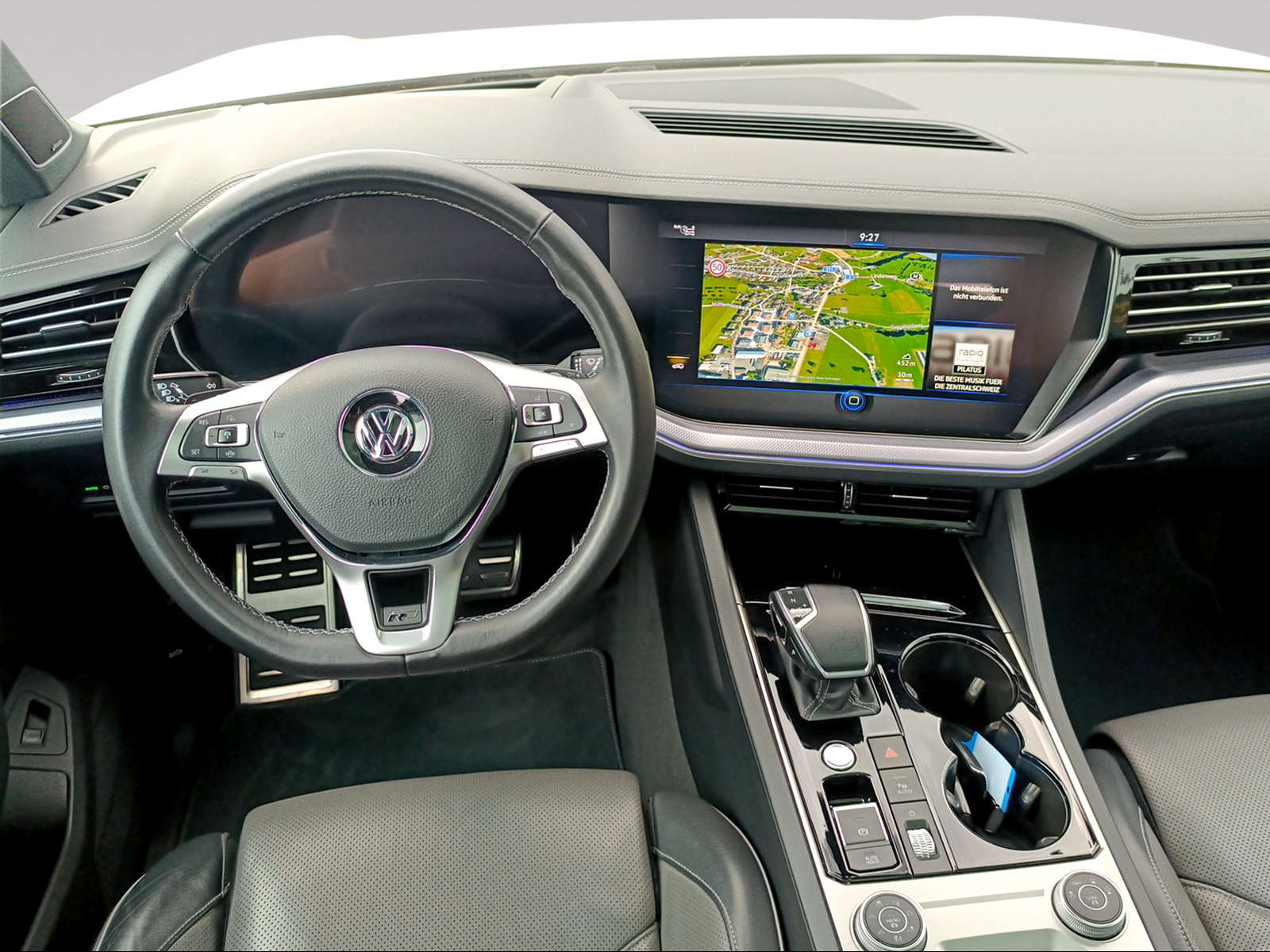 VW Touareg R-Line 3.0TDI 286PS Allrad / Top Ausstattung-image-8