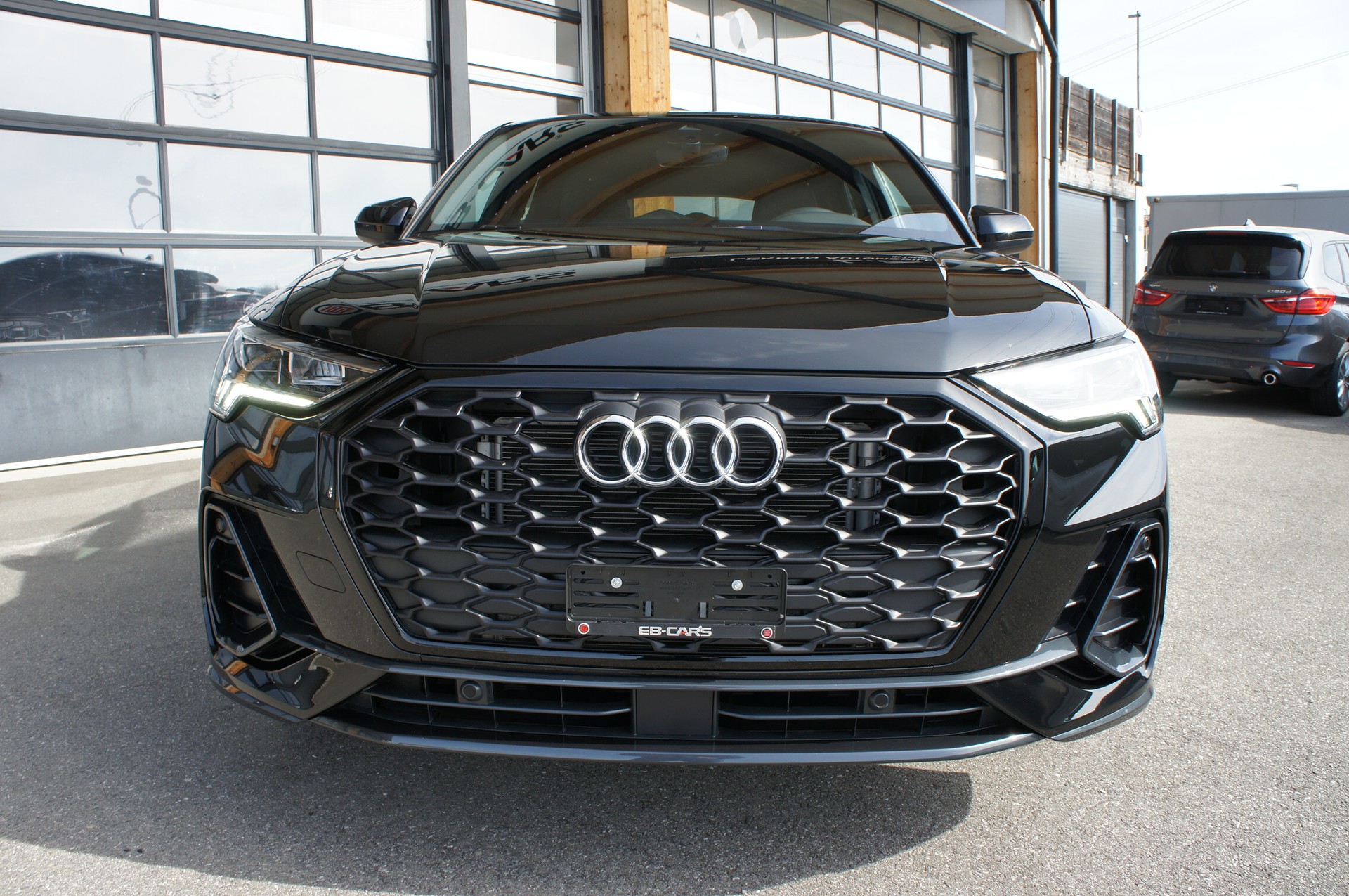 AUDI Q3 Sportback 35 TFSI S line Attraction S-tronic-image-7
