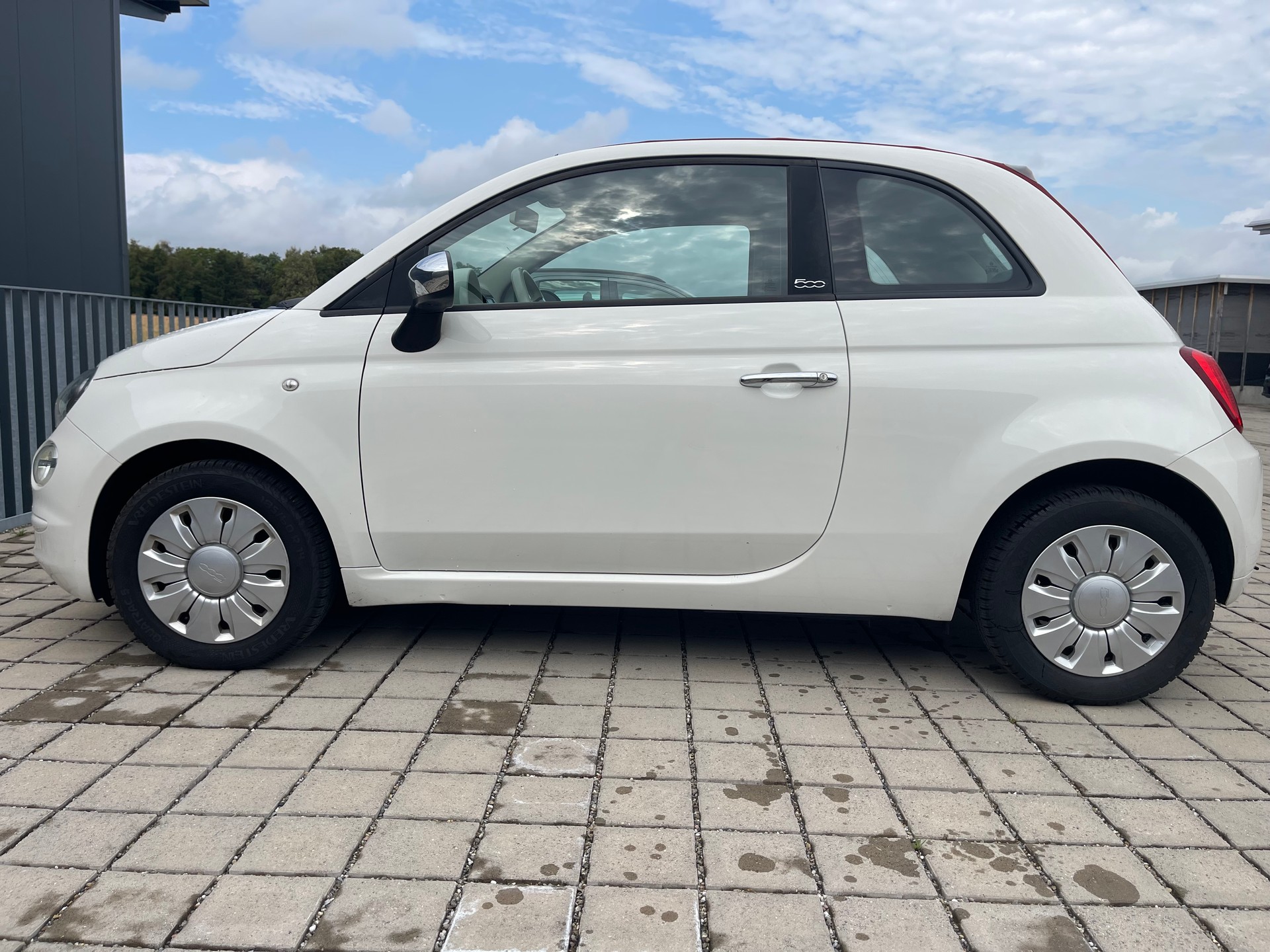 FIAT 500 1.2 Lounge-image-2