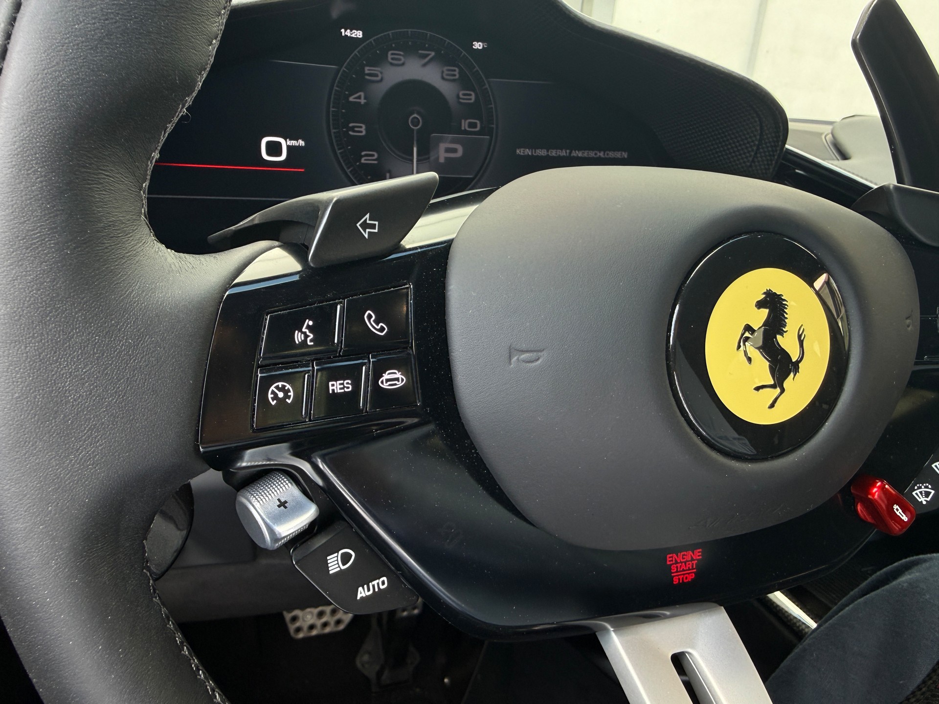 FERRARI Purosangue 6.5 V12-image-9