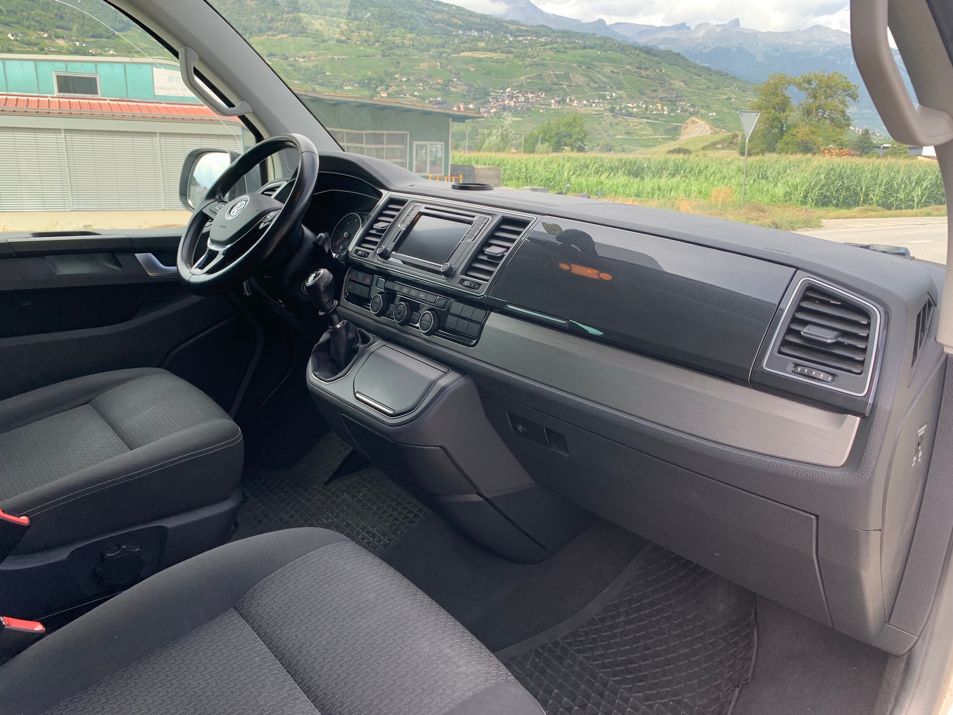 VW T6 California 2.0 TDI Beach-image-12