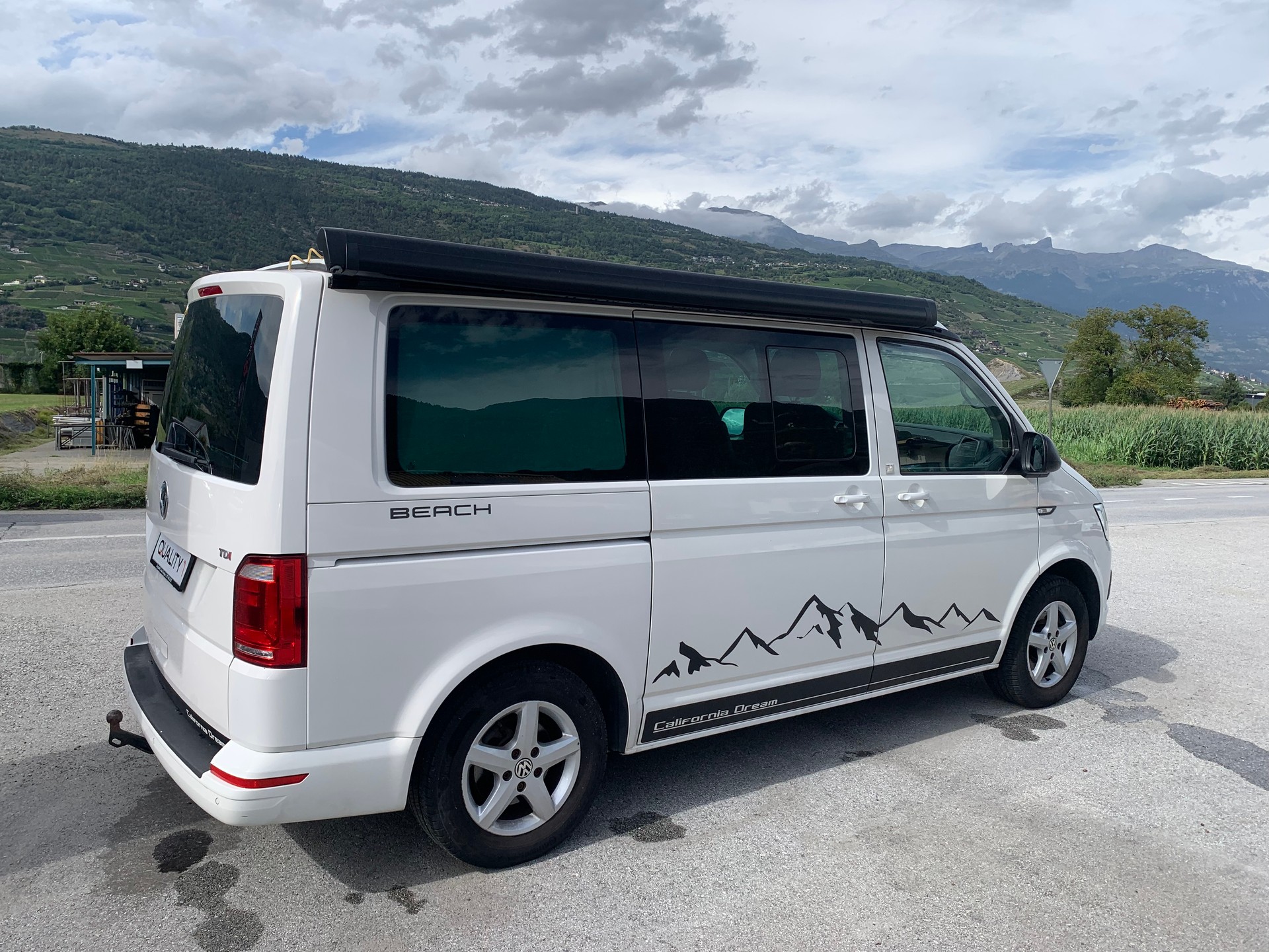 VW T6 California 2.0 TDI Beach-image-5