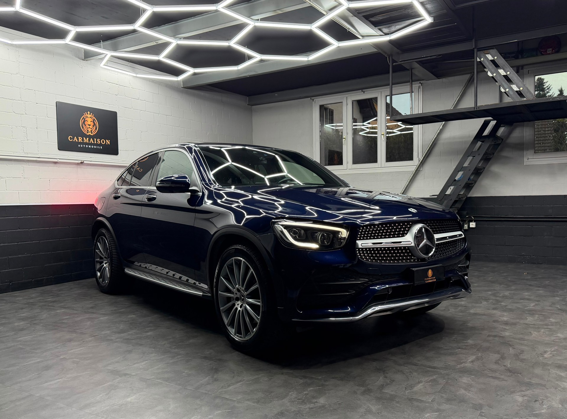 MERCEDES-BENZ GLC Coupé 300 d AMG Line 4Matic 9G-Tronic | CH-Auto | 360 Kamera | Gratis-Service | Burmester | Anhängerkupplung-image-0