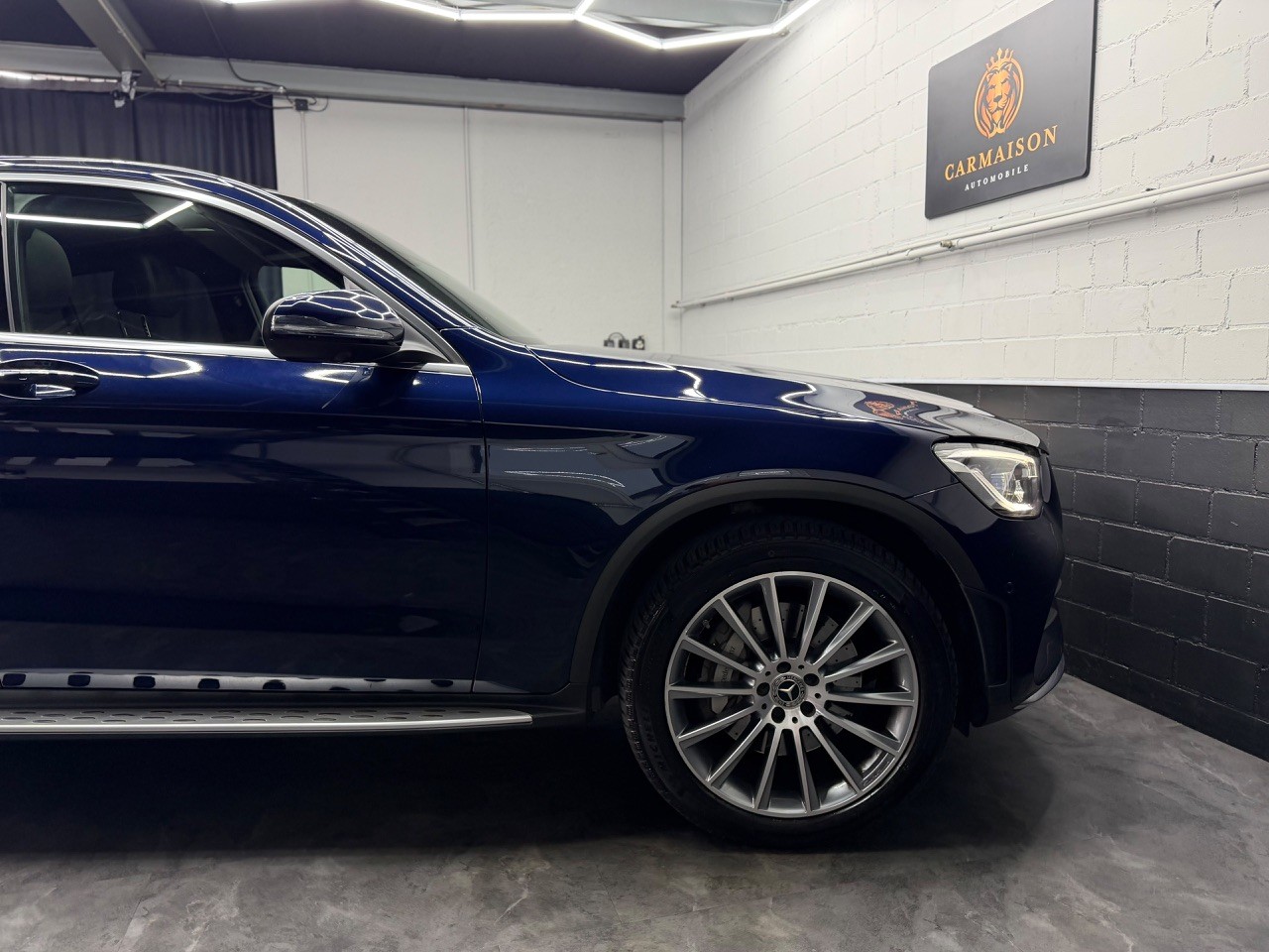 MERCEDES-BENZ GLC Coupé 300 d AMG Line 4Matic 9G-Tronic | CH-Auto | 360 Kamera | Gratis-Service | Burmester | Anhängerkupplung-image-11