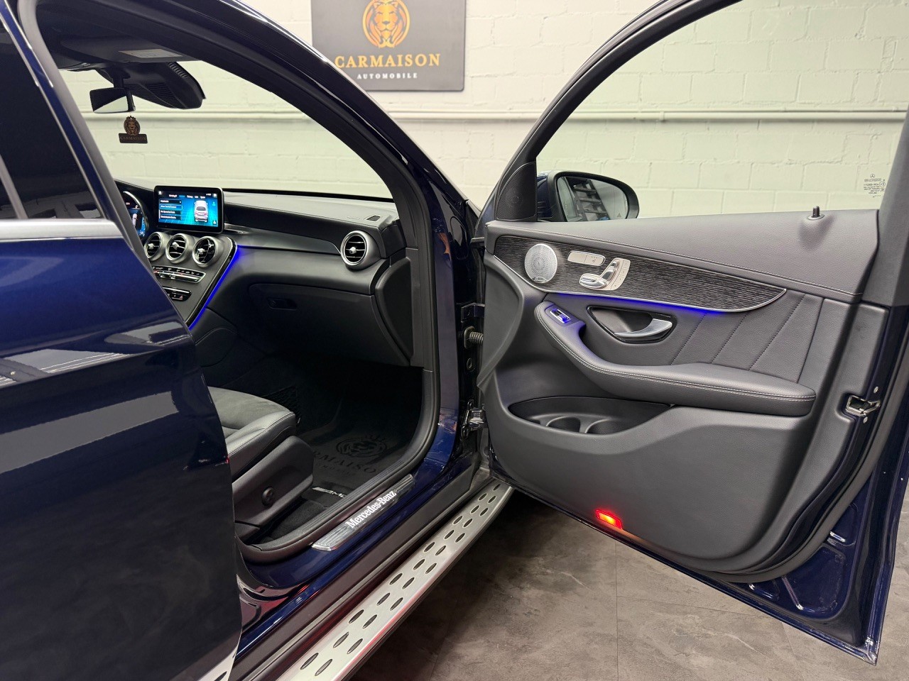 MERCEDES-BENZ GLC Coupé 300 d AMG Line 4Matic 9G-Tronic | CH-Auto | 360 Kamera | Gratis-Service | Burmester | Anhängerkupplung-image-28