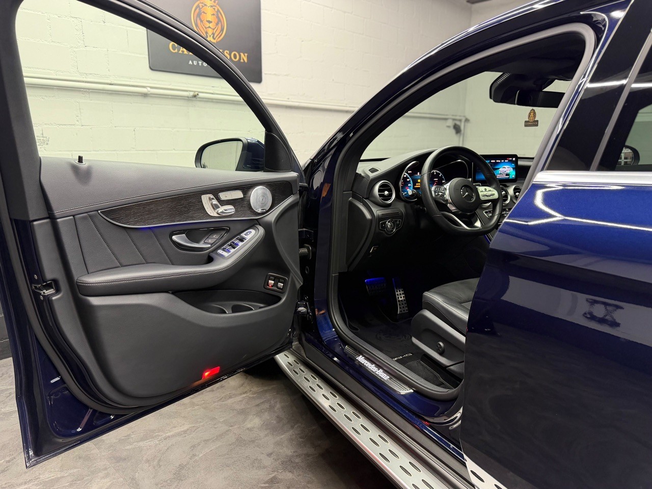 MERCEDES-BENZ GLC Coupé 300 d AMG Line 4Matic 9G-Tronic | CH-Auto | 360 Kamera | Gratis-Service | Burmester | Anhängerkupplung-image-13