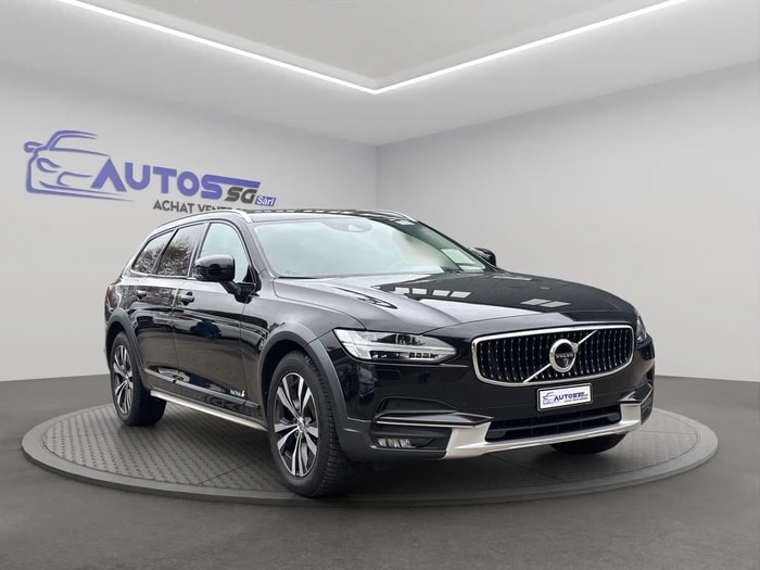 VOLVO V90 Cross Country D4 AWD-image-1