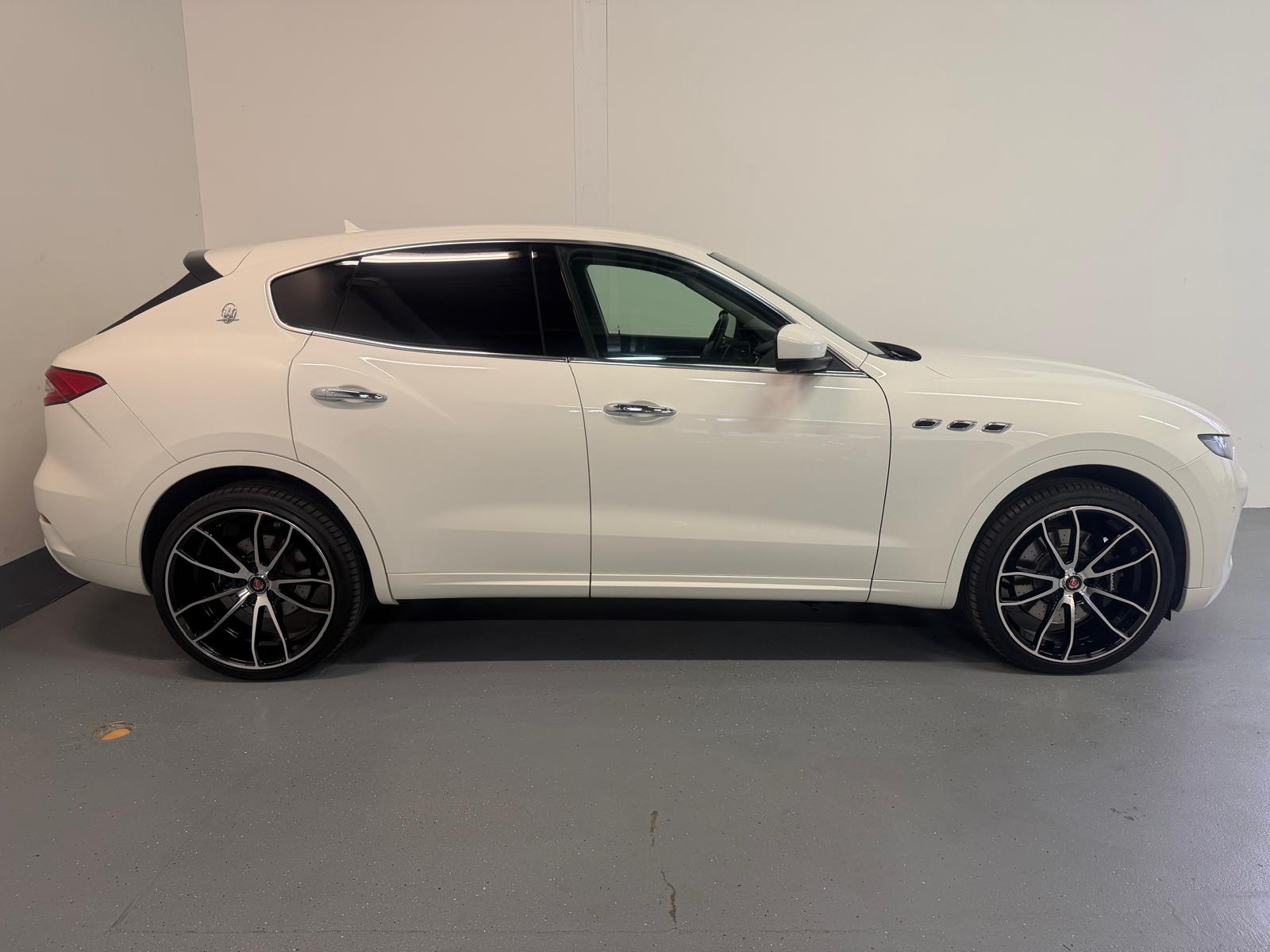 MASERATI Levante S 3.0 V6 Automatica-image-5