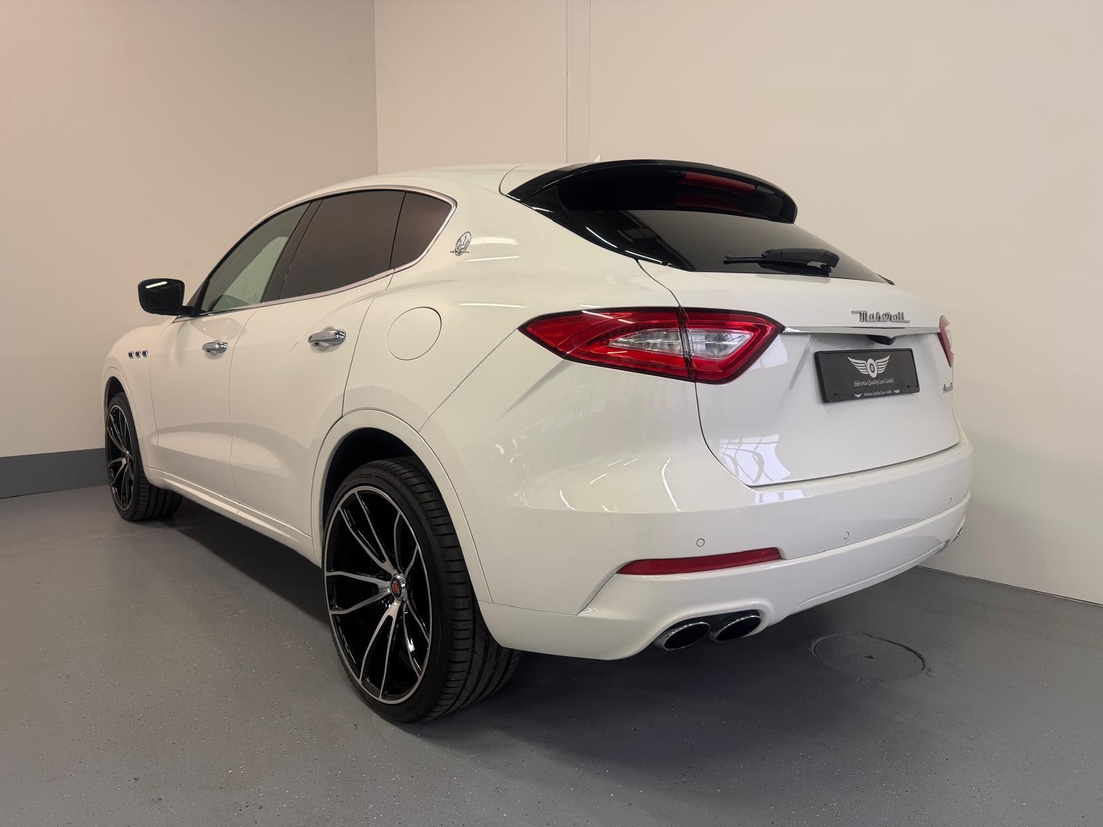 MASERATI Levante S 3.0 V6 Automatica-image-9
