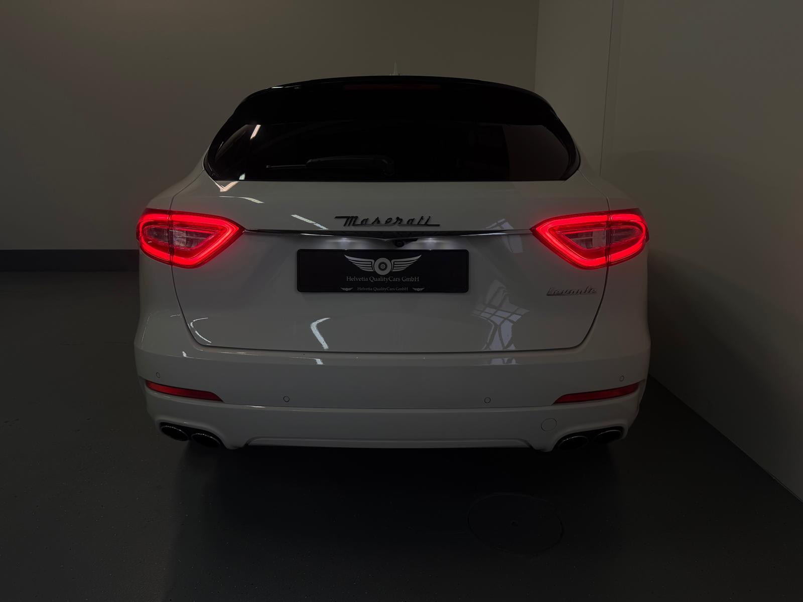 MASERATI Levante S 3.0 V6 Automatica-image-11