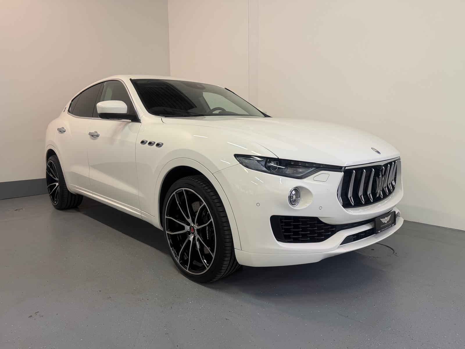 MASERATI Levante S 3.0 V6 Automatica-showroom-element-2