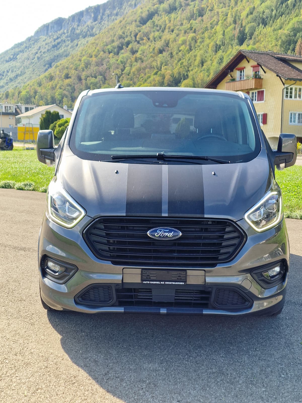FORD Tourneo Custom 320 L1H1 Sport A-image-4