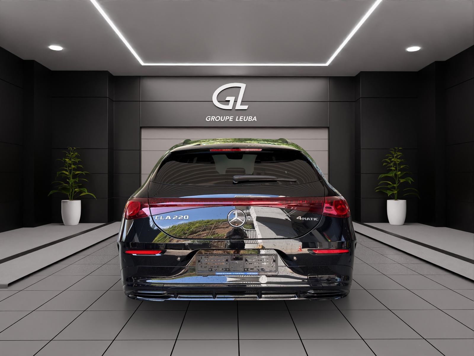 MERCEDES-BENZ CLA Shooting Brake 220 4Matic 8G-DCT-image-4