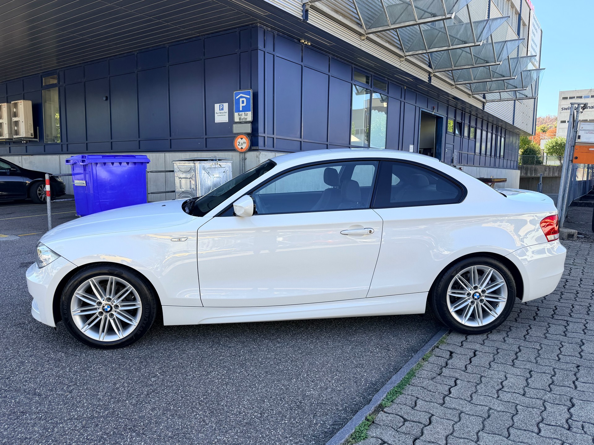 BMW 118d Coupé M SPORT-image-5