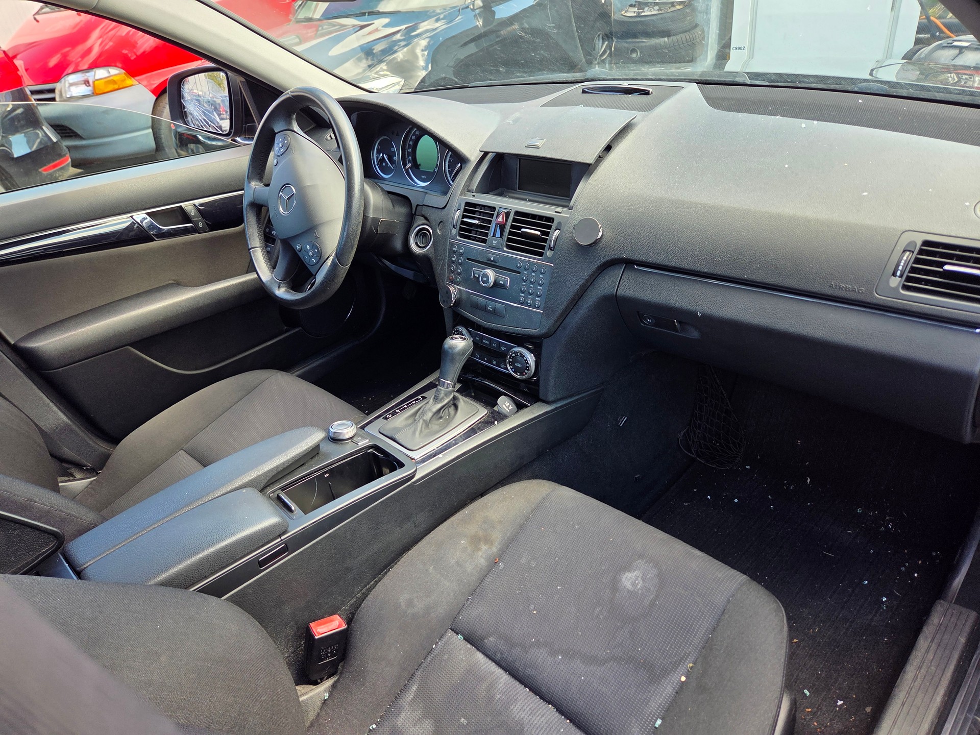MERCEDES-BENZ C 200 Kompressor Elégance Automatic-image-7
