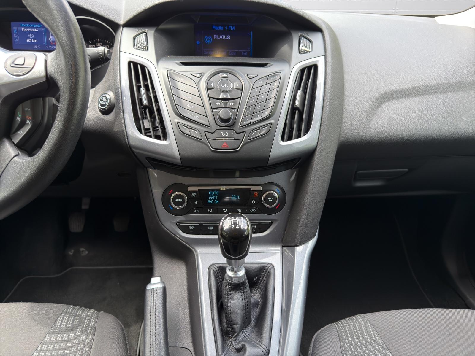 FORD Focus 1.0i EcoB 125 Titanium-image-10
