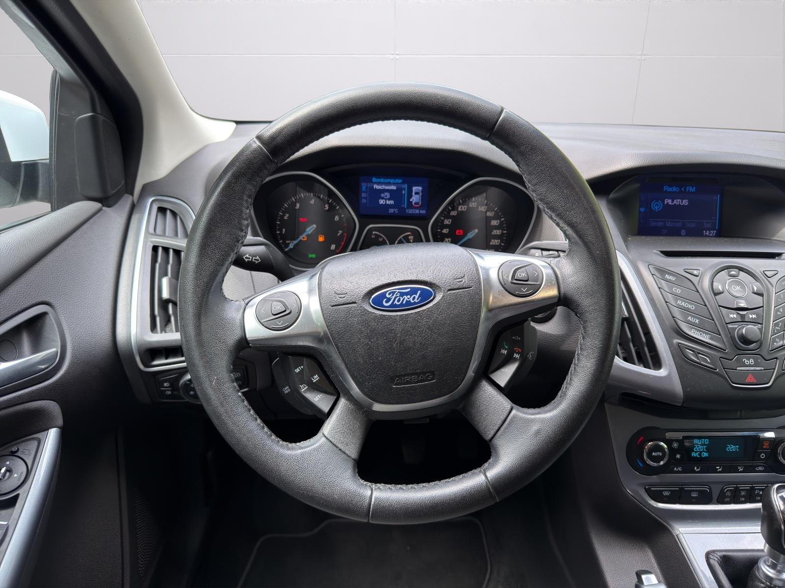 FORD Focus 1.0i EcoB 125 Titanium-image-9