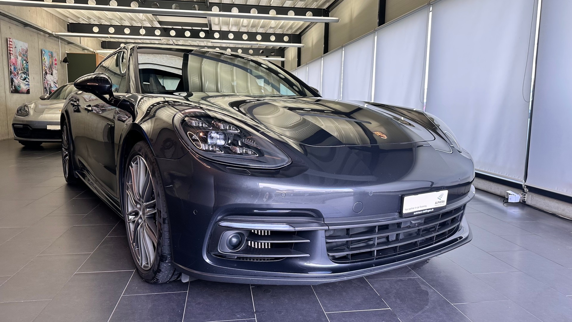 PORSCHE Panamera Sport Turismo 2.9 V6 4 E-Hybrid-image-24