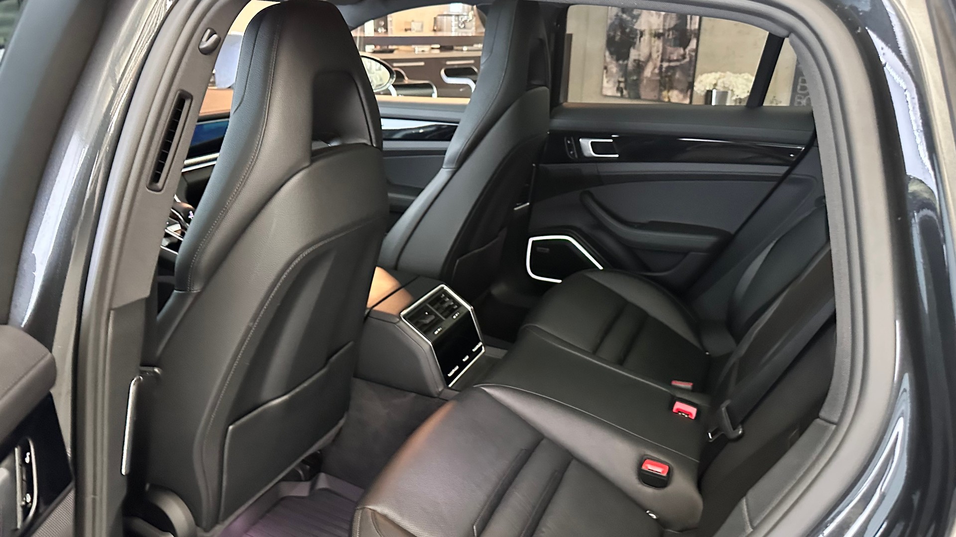PORSCHE Panamera Sport Turismo 2.9 V6 4 E-Hybrid-image-18
