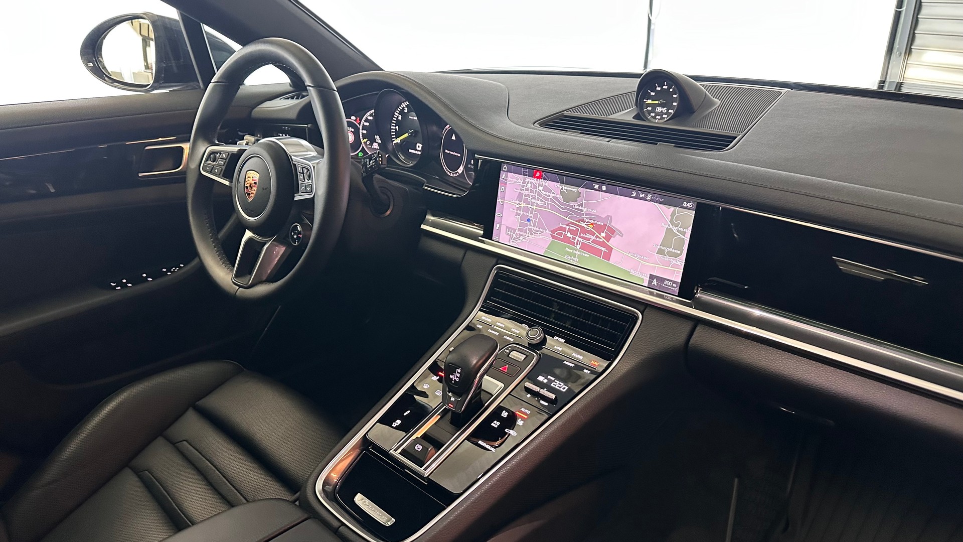 PORSCHE Panamera Sport Turismo 2.9 V6 4 E-Hybrid-image-2