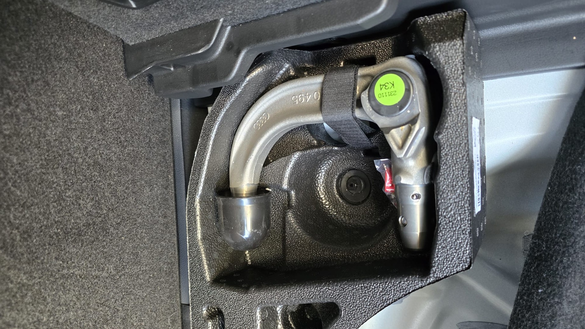 AUDI Q2 35 TFSI S line S-tronic-image-12
