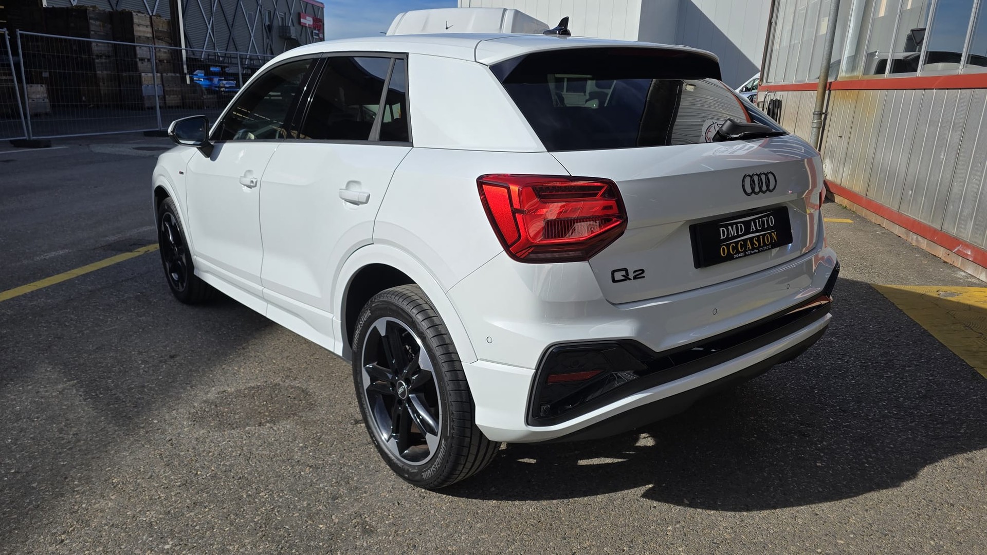 AUDI Q2 35 TFSI S line S-tronic-image-4