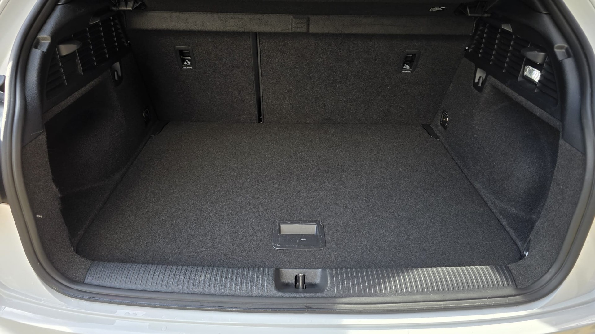 AUDI Q2 35 TFSI S line S-tronic-image-11