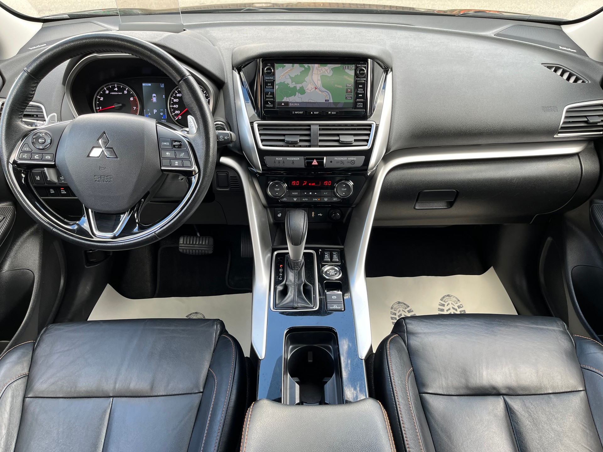 MITSUBISHI Eclipse Cross 1.5 T-Mivec Diamond 4WD CVT / Frisch ab MFK & Service / 8-fach bereift / CH-Fahrzeug-image-7