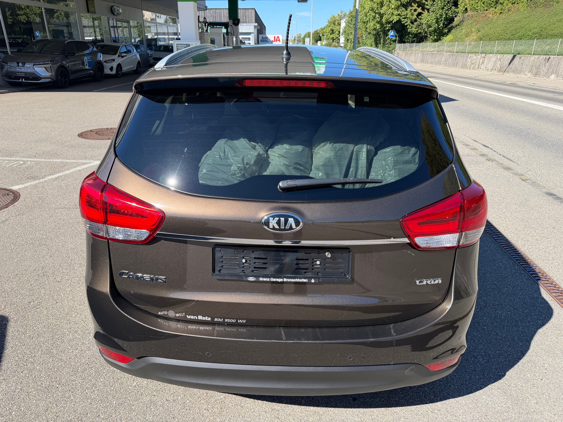 KIA Carens 1.7 CRDi-image-4