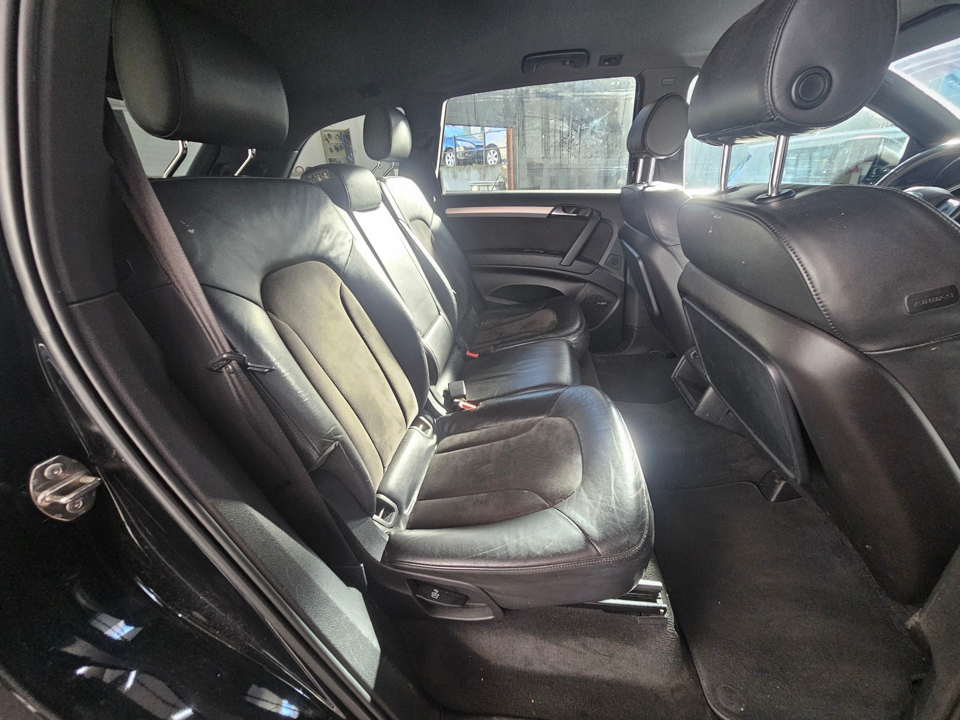 AUDI Q7 3.0 TDI quattro tiptronic-image-3