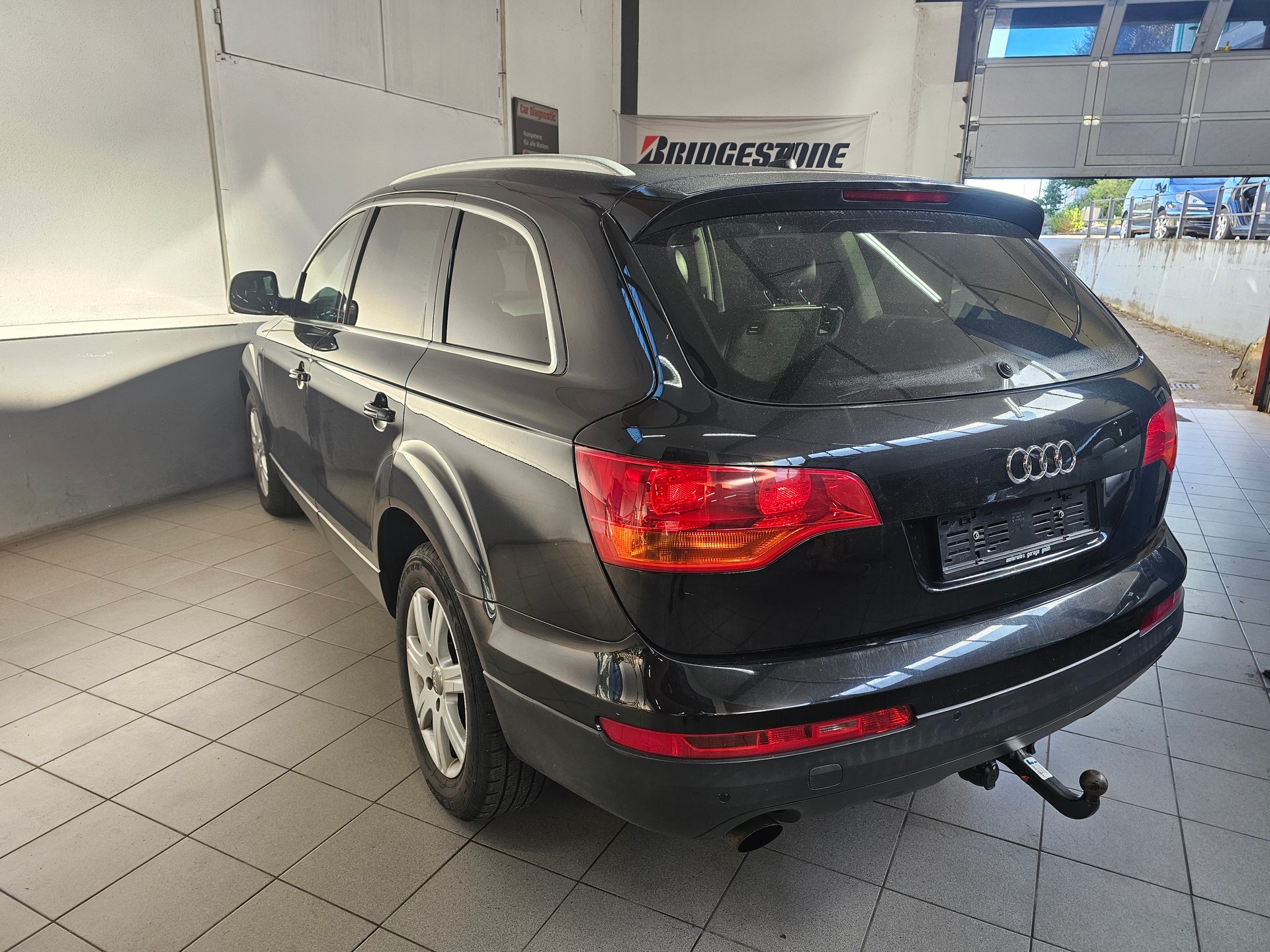 AUDI Q7 3.0 TDI quattro tiptronic-image-7